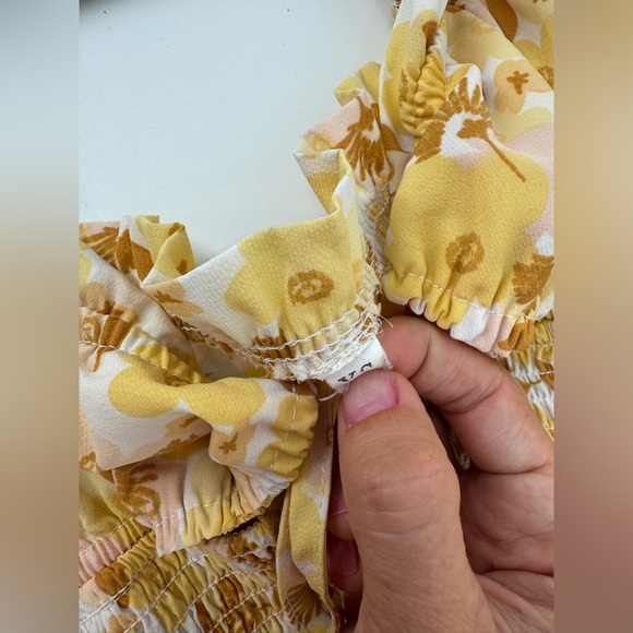 Sabo Skirt NWT Cut Out Mini Yellow Flowers Dress XS - Picture 4 of 7